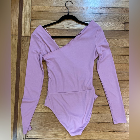 Topshop pink women’s bodysuit, size US 6 - Picture 3 of 3